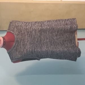 Women's sleeveless top